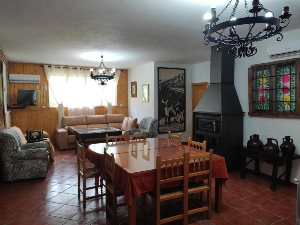 Alojamiento Macarena Burunchel Exterior foto